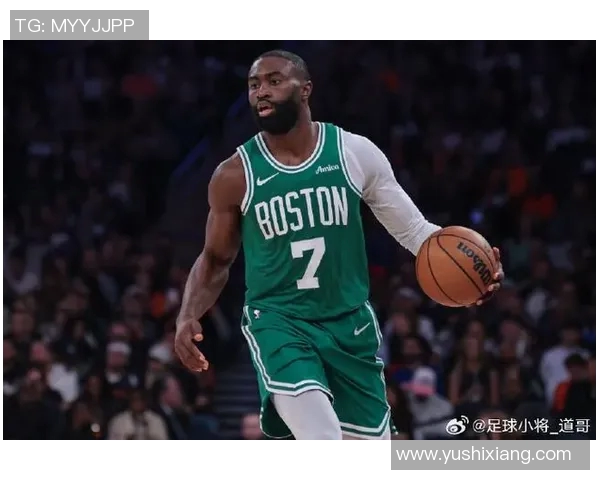 杰伦布朗如何在NBA赛场上展现领导力与全能才华的双重魅力